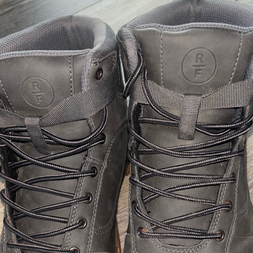 Men's Tactical High-Top Boots in Olive and Brown - Picture 3 of 6